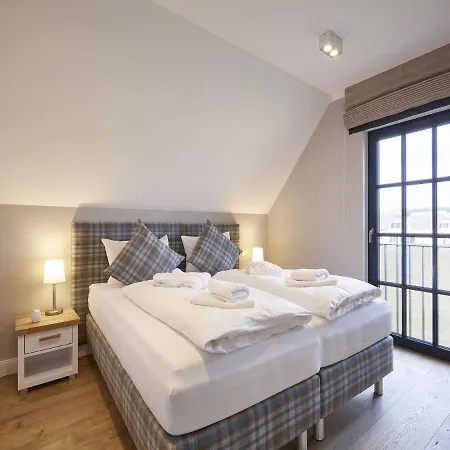 Reetland Am - Luxus Reetdachvilla Mit 3 Schlafzimmern, Sauna Und Kamin F12 Prázdninový dům