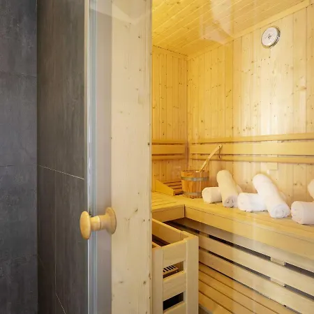 Nyaraló Reetland Am - Luxus Reetdachvilla Mit 3 Schlafzimmern, Sauna Und Kamin F12 Dranske